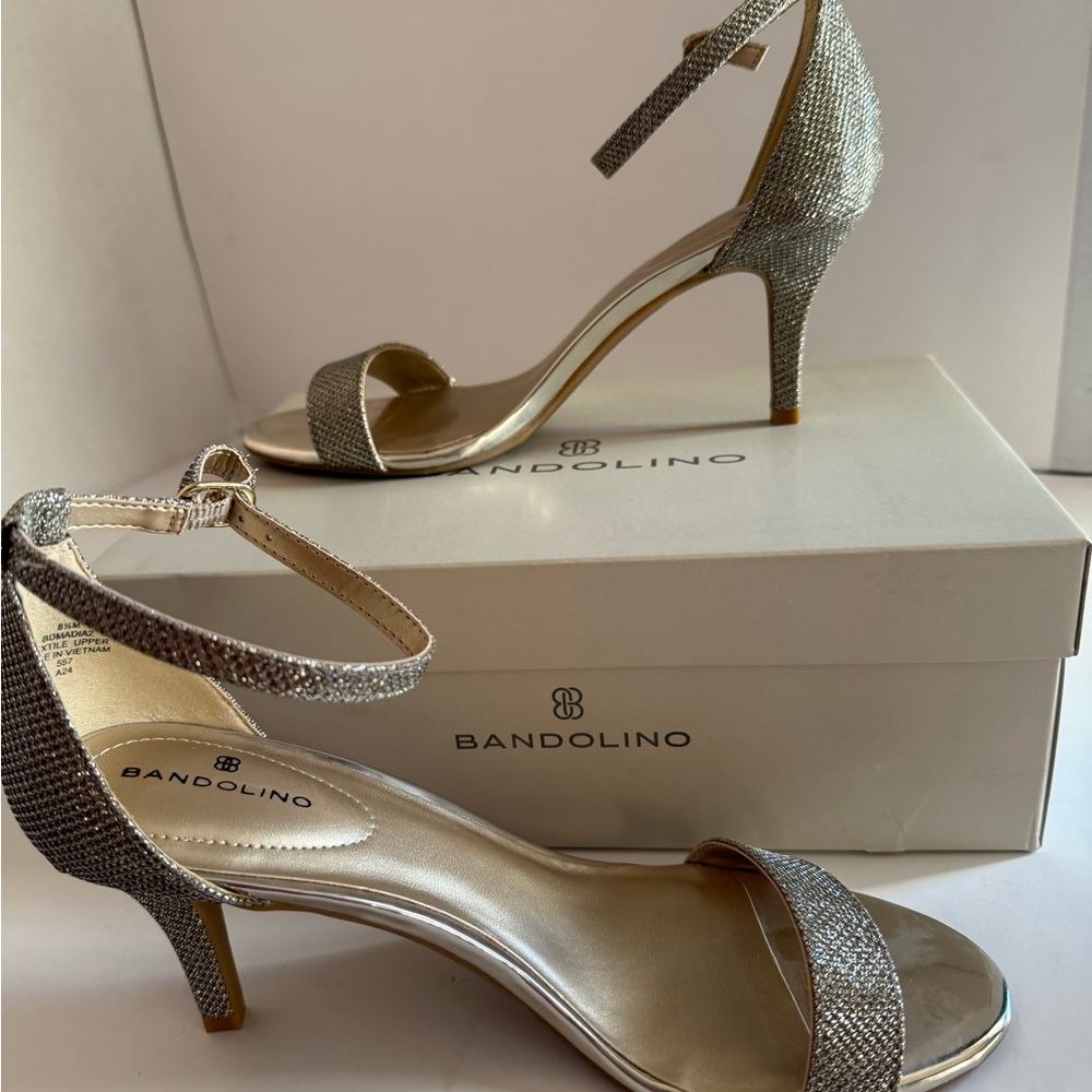 Bandolino Madia Gold Heels New Women’s 8.5